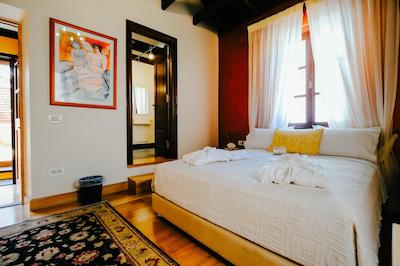 ردز نیهری الیت سویتز