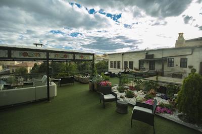 فرسو کاو سویتز اند مانشنز