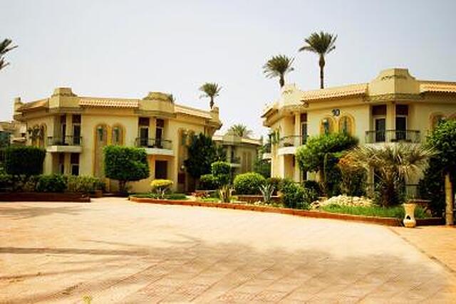 کاتاراکت پیرامیدز ریزرت