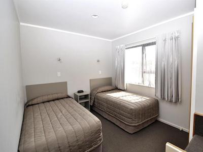 نایتسبریج کورت متر لج