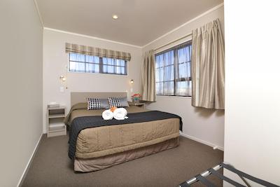 نایتسبریج کورت متر لج