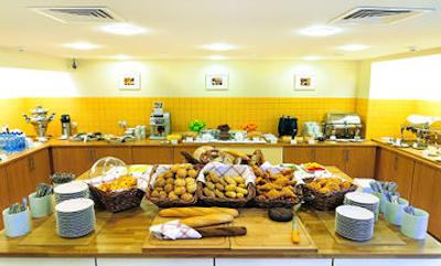 مارینز پارک هتل پراگسکایا(سان فلاور پارک)