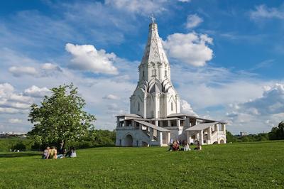 مارینز پارک هتل پراگسکایا(سان فلاور پارک)