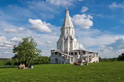 مارینز پارک هتل پراگسکایا(سان فلاور پارک)