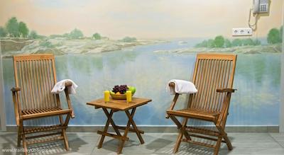 مارینز پارک هتل پراگسکایا(سان فلاور پارک)