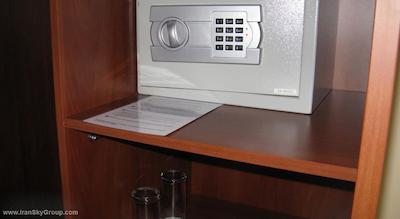 مارینز پارک هتل پراگسکایا(سان فلاور پارک)