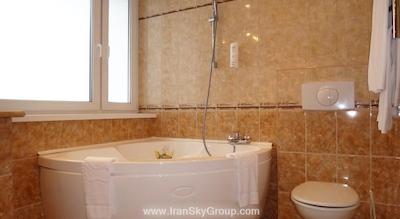 مارینز پارک هتل پراگسکایا(سان فلاور پارک)