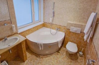 مارینز پارک هتل پراگسکایا(سان فلاور پارک)