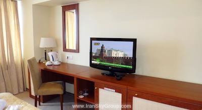 مارینز پارک هتل پراگسکایا(سان فلاور پارک)