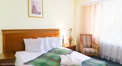 مارینز پارک هتل پراگسکایا(سان فلاور پارک)