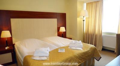 مارینز پارک هتل پراگسکایا(سان فلاور پارک)