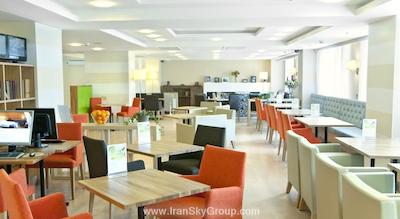 مارینز پارک هتل پراگسکایا(سان فلاور پارک)