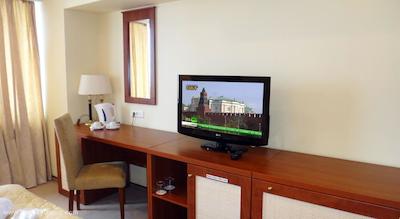 مارینز پارک هتل پراگسکایا(سان فلاور پارک)