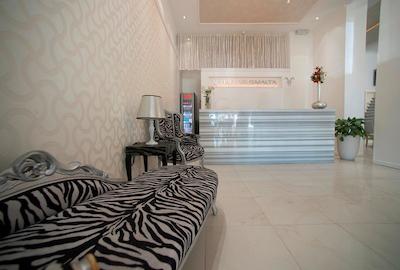 اسلیما مارینا هتل