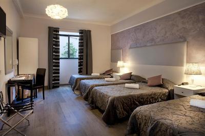 اسلیما مارینا هتل