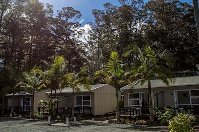 وودلاندز متل اند کنفرنس ونو