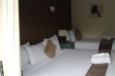 وودلاندز متل اند کنفرنس ونو