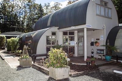 وودلاندز متل اند کنفرنس ونو