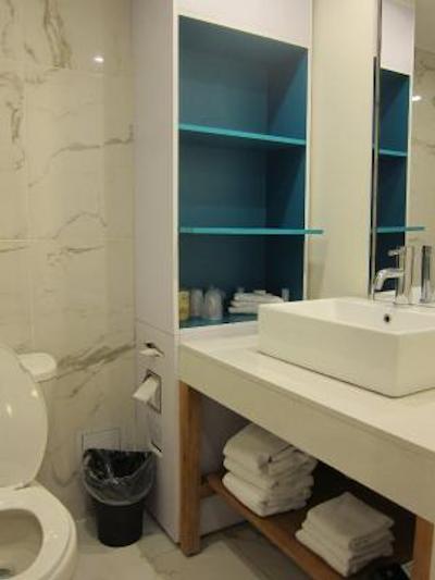 بند پلاس هتل ترنتو