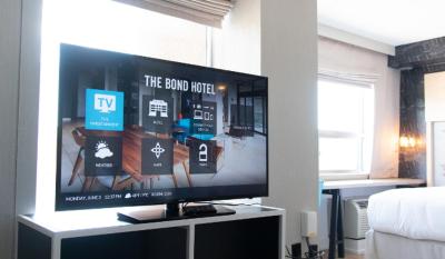 بند پلاس هتل ترنتو