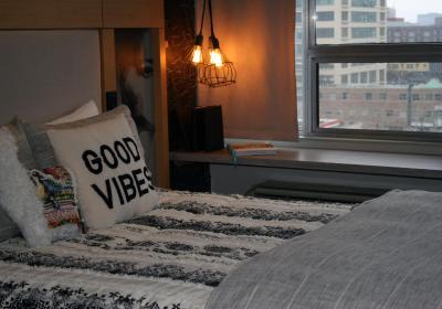 بند پلاس هتل ترنتو