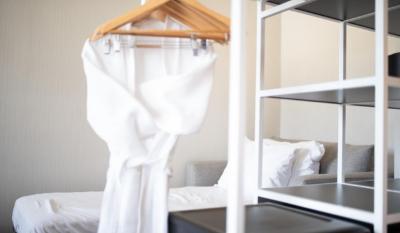 بند پلاس هتل ترنتو