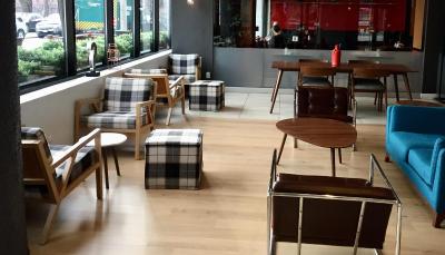 بند پلاس هتل ترنتو