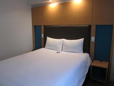 بند پلاس هتل ترنتو