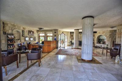 گرم این هتل