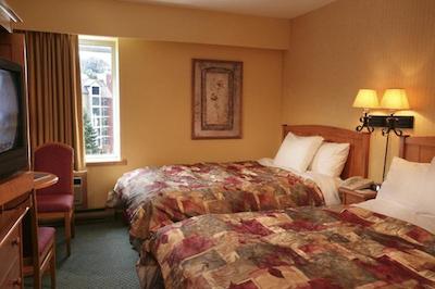 کریستال لج اند سویتز