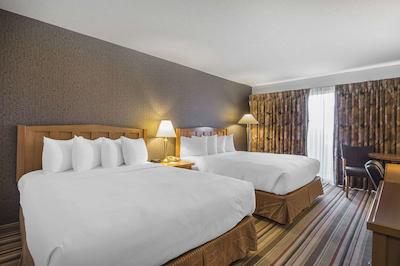 کلارین هتل اند کنفرنس سنتر