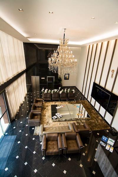 اُسار هتل اکسکوتیو