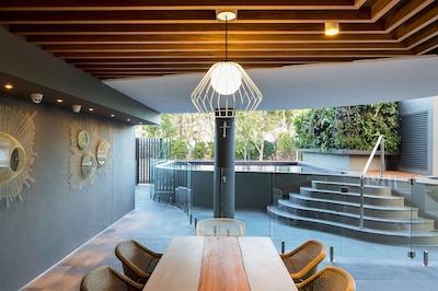 بریز مولولابا بیچ