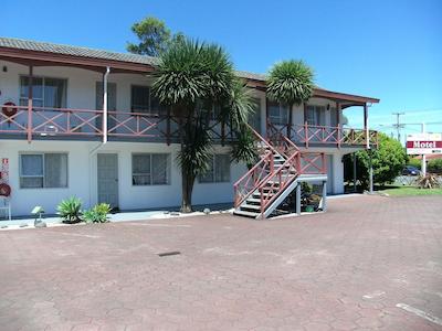 بورگوندی رس متل