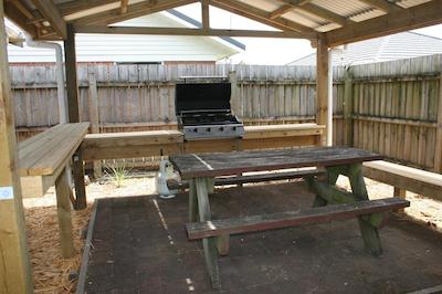 بورگوندی رس متل