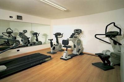 هتل ویدی میرامار اند دلفینو