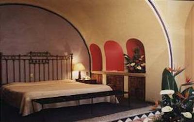 د لا سُلداد