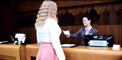 سوئیس اوتل کراسنای هولمی