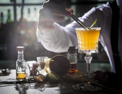 سوئیس اوتل کراسنای هولمی