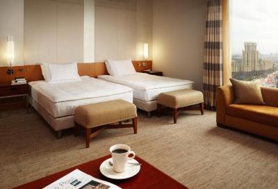 سوئیس اوتل کراسنای هولمی