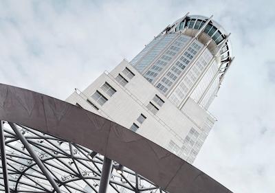 سوئیس اوتل کراسنای هولمی