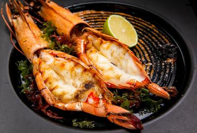 سوئیس اوتل کراسنای هولمی