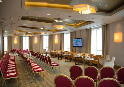 سوئیس اوتل کراسنای هولمی