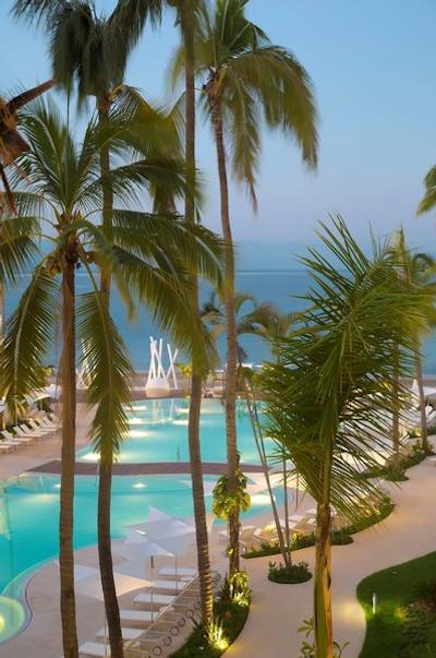 هیلتون پورتو والارتا ریزرت