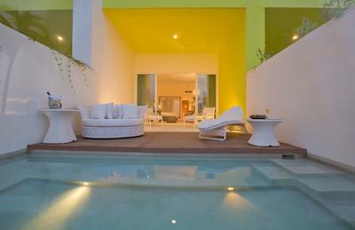 هیلتون پورتو والارتا ریزرت