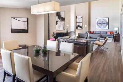 د وستین ترنتو آیرپرت