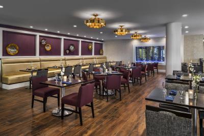 د وستین ترنتو آیرپرت