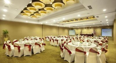 ادهی جا سانست هتل