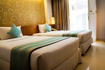 ادهی جا سانست هتل