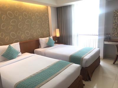 ادهی جا سانست هتل